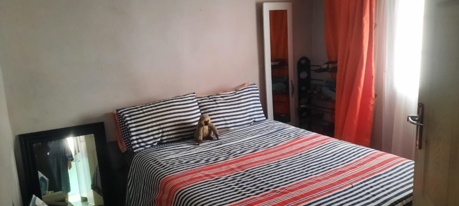 5 Bedroom Property for Sale in Mdantsane Eastern Cape